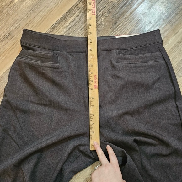 Christopher & Banks Women's Size 14L Classic Fit Trouser Leg Pants Elastic Waist - Picture 7 of 8